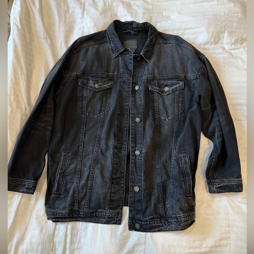 American Eagle Oversized Denim Boyfriend Jacket